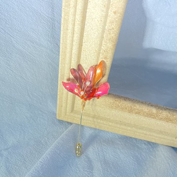 巧遇見心花束-自鎖飾-水晶花胸針-1139