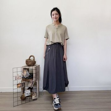 Hana-Mokuba花木馬日系女裝柔日半開扣襯衫_淺卡其