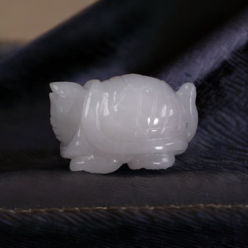 【吉祥‧長壽】冰糯白翡翠烏龜擺飾 | 天然緬甸玉翡翠A貨 | 送禮