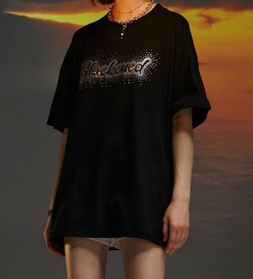 FINDSENSE X 2023 街頭時尚潮流 男士 寬鬆 燙鉆字母 半袖短T  特色短T 學生T