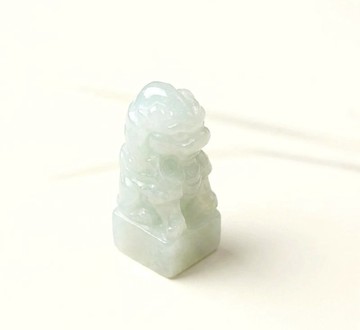 冰種淡綠綠翡翠獅子玉印章 | 天然緬甸玉翡翠A貨 | 送禮