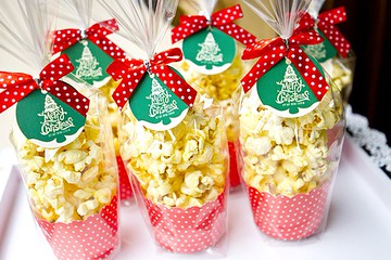聖誕禮物-歡樂耶誕爆米花(含杯裝+opp袋+蝴蝶結+可愛的圓形吊牌)