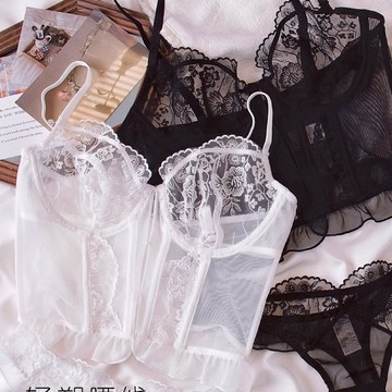 「MOJITO」柔情似水‧法式宮廷風性感甜美蕾絲花邊鏤空刺繡胸衣馬甲背心式無襯墊內衣+內褲組(2色選) S-XL