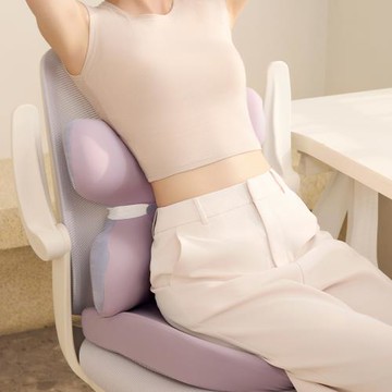 EVERY THINK｜蝴蝶護腰靠枕 (升級款) 雙蝶翼環抱設計 精準護腰 舒適支撐