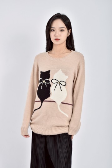 (M) 質感針織貓咪圖案長袖杏色毛衣