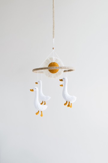 嬰兒床嬰兒移動車、鵝移動車、農場托兒所裝飾、獨特的嬰兒禮物