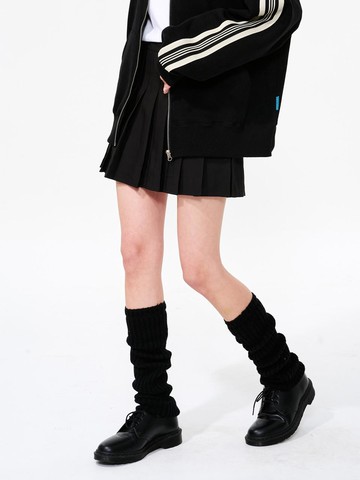 EWP Pleated Skirt - Black