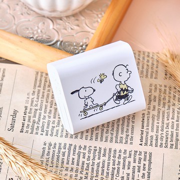 SNOOPY史努比 輕鬆滑板USB3.0+PD20W雙孔充電器