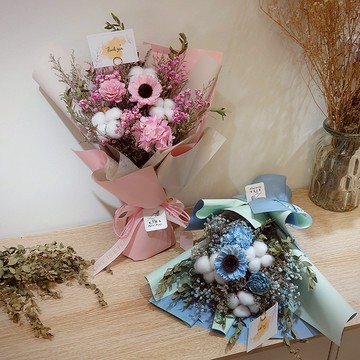 【KIRA與花花藝】山野萬里永生花花束中款-浪漫粉/乾燥花花束/生日花束/情人節花束/畢業花束/生日禮物/情人節禮物/母親節花束