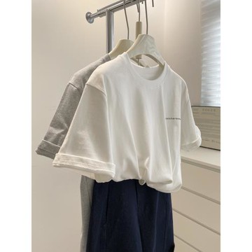 簡約小字母圓領短袖t恤女！夏季百搭寬松顯瘦棉質休閑上衣白色Tee