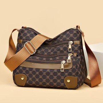 女士包包2023新款中老年人斜挎包奶奶包包中年媽媽斜跨包女單肩包