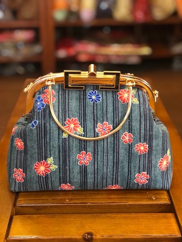 和風印花款方鎖口金晚宴包斜挎包