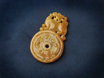 招財貔貅 | 糯種黃翡 | 天然翡翠玉珮擺件