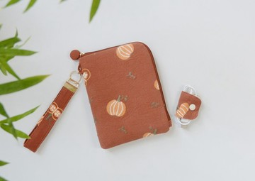 紅色系南瓜刺繡 棉麻布料 防水輕便 電子書保護套 閱讀器防護包