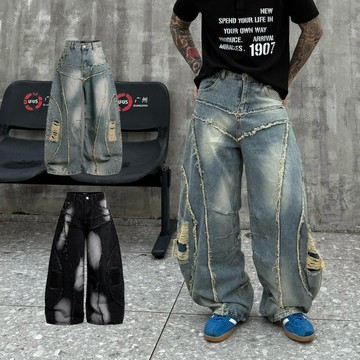 【APPAREL】破壞拼接彎刀牛仔褲｜立體剪裁 水洗做舊 寬鬆闊腿丹寧長褲