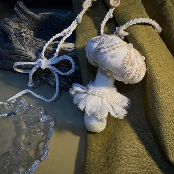 森霧系列之白菇朵朵項鍊1