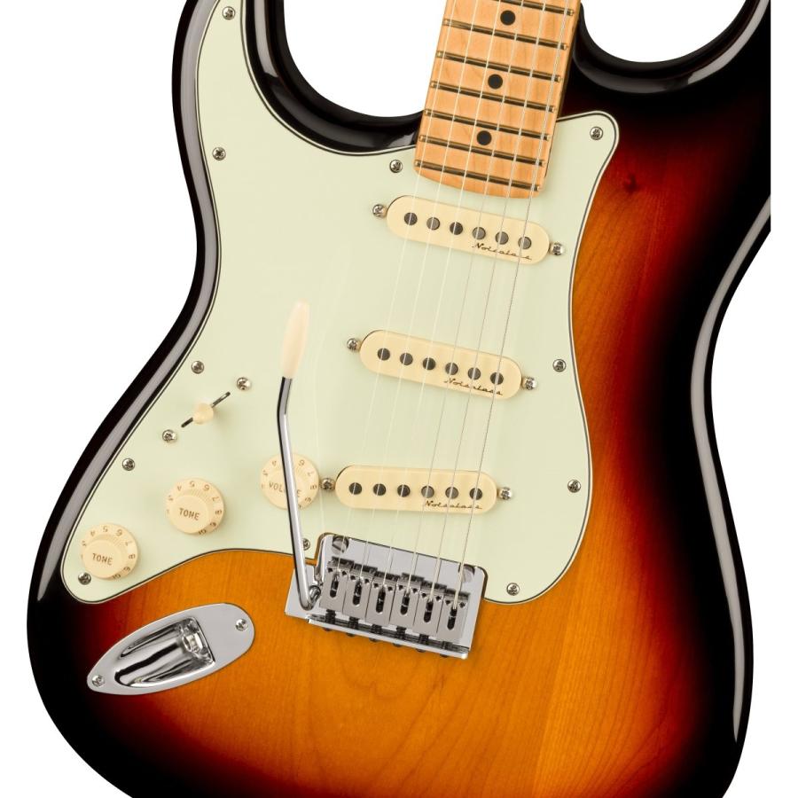 Fender   Player Plus Stratocaster Left-Hand Maple Fingerboard 3-Color Sunburst フェンダー [左利き用](御茶ノ水本店)