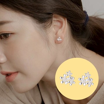 韓風s999純銀明日之星花兒款轉珠耳環-附馬卡收納盒