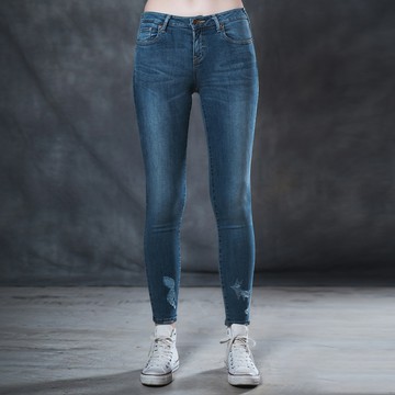 5th STREET｜-3KG系列｜女裝｜超彈中腰窄管破褲｜石洗藍