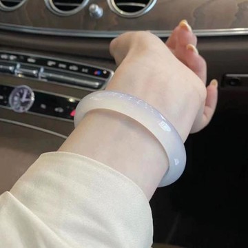 瑪瑙手鐲玉髓冰透白玉髓冰種女款細古風少女凍叮當鐲瑪瑙鐲子時尚