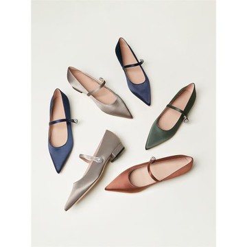 割草機老k 優雅新中式尖頭綢緞面淺口單鞋一字帶低跟2025春季新款