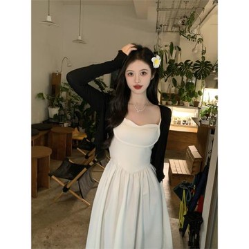 小半潮流~大碼女裝2024夏季新款設計感小眾顯瘦抹胸裙子+針織開衫