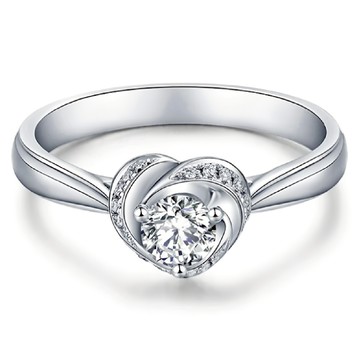 Sayaka 紗彌佳 心中摯愛心型鑲鑽造型開口戒  白金色  直徑20mm