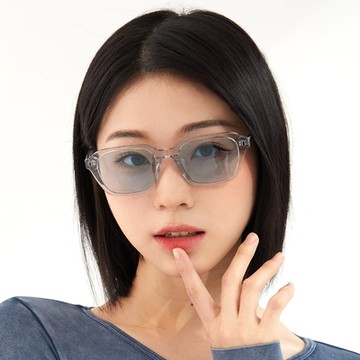 CARIN NewJeans配戴款 復古歐美個性 窄方框 膠框太陽眼鏡/透藍#HANNA S C2