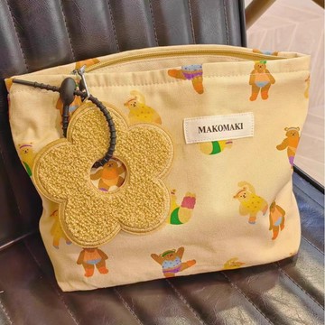 熱賣爆款可愛小熊帆布化妝包女日係ins簡約便攜式大容量護膚品收納包10701 STFL