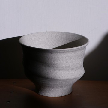 歪仔花崗岩盆器