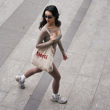 火辣低胸兩件式網紗美背運動長袖上衣