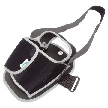 Angel 輪椅用腳部保護固定套 通用型尺寸 防滑 尼龍/聚酯纖維材質 日本生產  W0742  1個