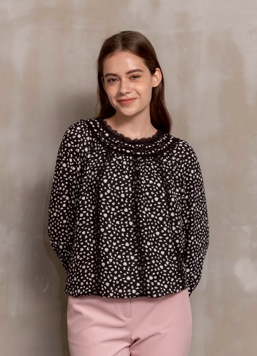 舒心寫意織帶飾拉克蘭袖雪紡上衣