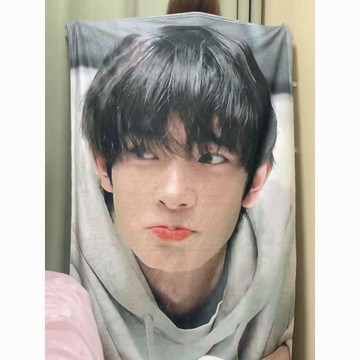 ✨臺灣出貨✨李羲承韓國男團Enhypen神顏李羲承法蘭絨毛毯午休毯