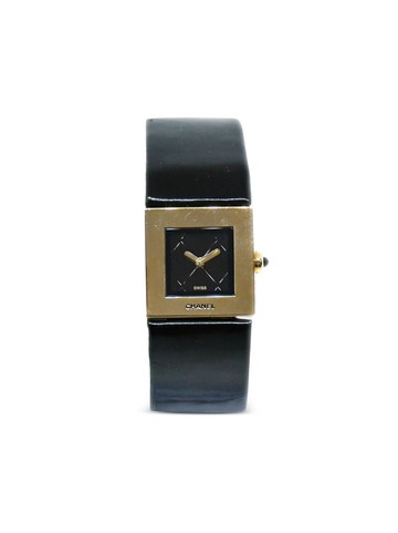 CHANEL Pre-Owned - 1993 pre-owned Matelassé 19mm - women - Patent Leather/18kt Yellow Gold - One Size - Black