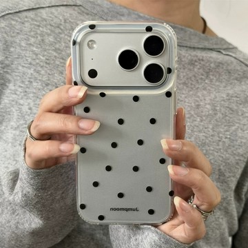 簡單的銀色底色搭配黑色波點，防摔手機殼 iphone17手機殼 16 15保護殼 簡約設計