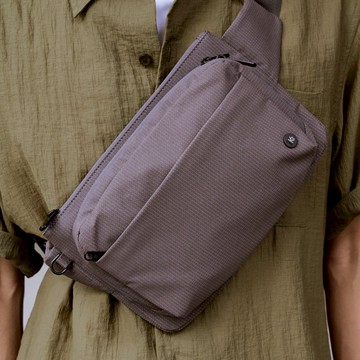 Dayflow輕簡胸包 莫蘭迪灰