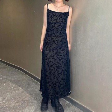 2024亞馬遜夏季新款優雅文藝法式慵懶復古風顯瘦蕾絲印花吊帶長裙