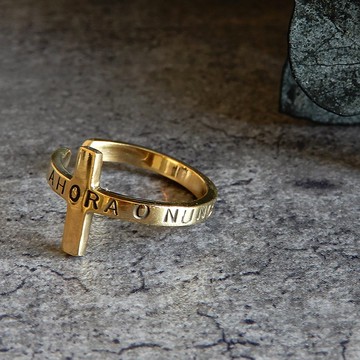 Swag 耳骨夾 十字架 / brass C061