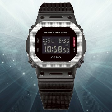 CASIO 卡西歐 G-SHOCK 單色工業風 紋理金屬錶圈 方形電子錶 GM-5600BM-1