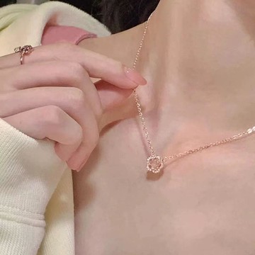 ✨臺灣出貨✨浪漫櫻花項鍊ins小衆設計甜美高級感精緻鎖骨鏈閨蜜禮物24k不掉色