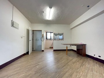 忠孝大樓｜專任｜廟東夜市豐原火車站高樓低總價2房｜台中市豐原區忠孝街