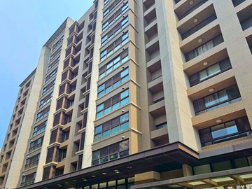 嶺東精科！最受矚目的3房休旅車位！樹梢採光戶｜台中市南屯區忠勇路