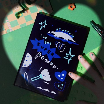 馬卡龍腳趾圖文手帳 無時效 萬年曆 皮書套 | 宇宙知道 (黑夜版)