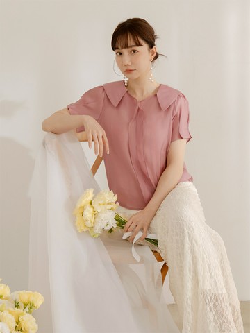 微透膚簡約翻領花苞袖上衣