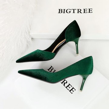 2024春季新款名媛風性感簡約宴會禮服細跟高跟鞋淺口尖頭側空單鞋