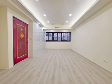 住好佳中平市場旁電梯美3房車｜桃園市桃園區泰昌七街