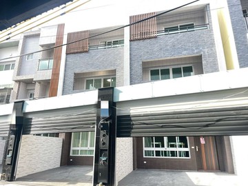 福容飯店旁北安路全新車庫別墅(A3)｜嘉義市西區北安路