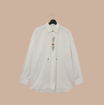 Back to Green- 巴伐利亞歐式襯衫 刺繡 帽子蜿蜒花 vintage b-21