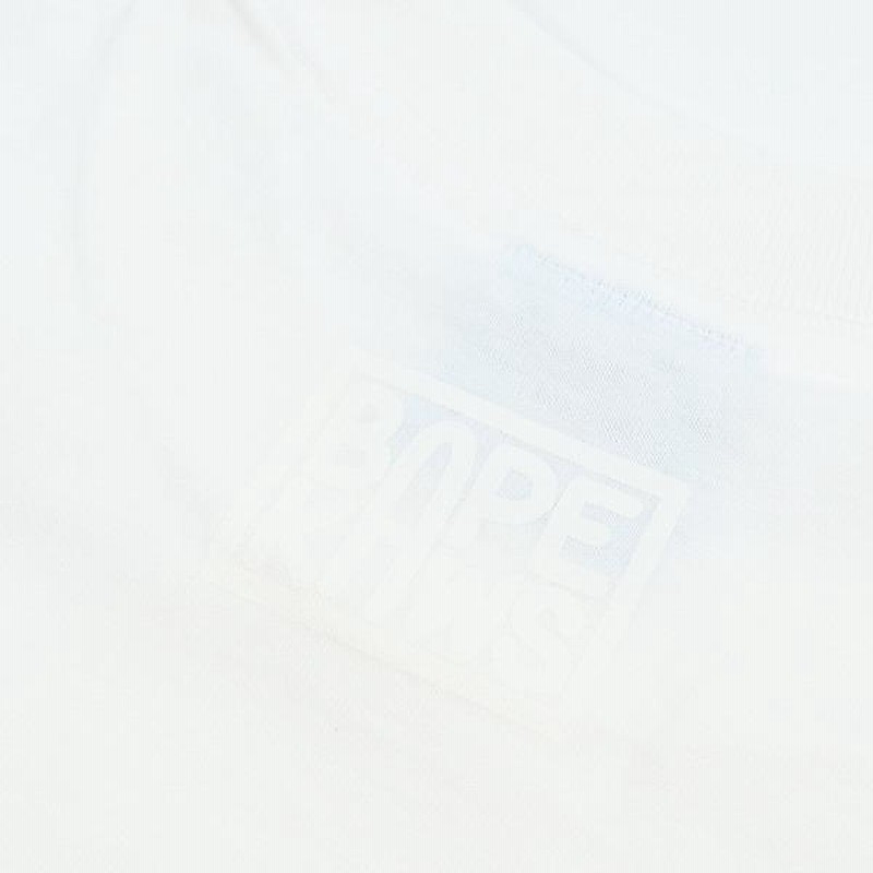 ア ベイシング エイプ A BATHING APE ×KAWS カウズ クラウドサル